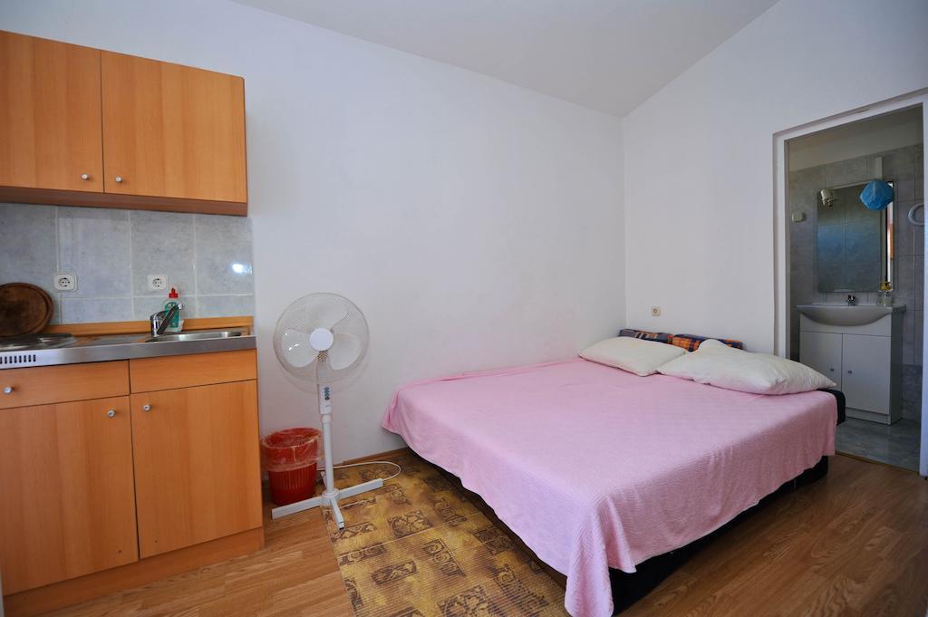 Dorica Dabo Apartamento Novalja Quarto foto