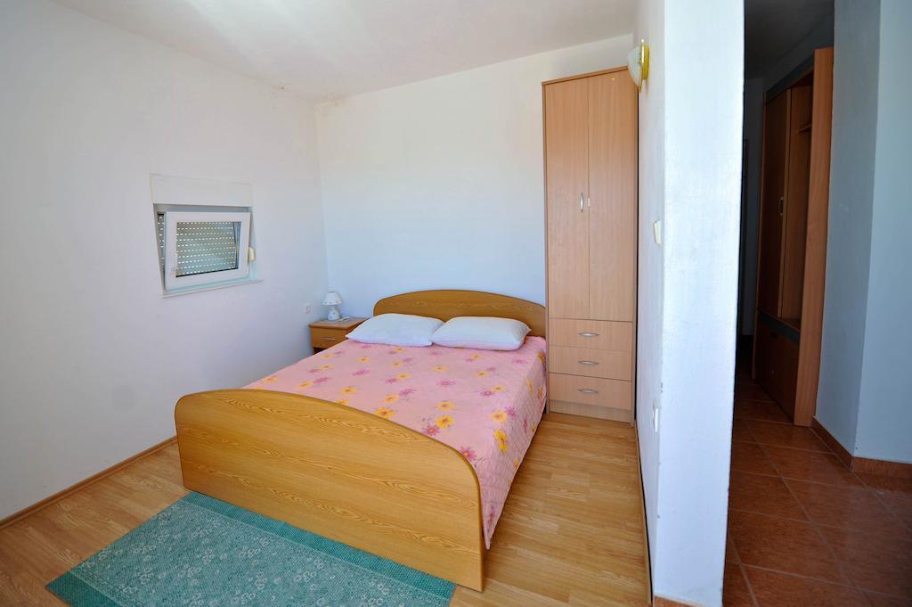 Dorica Dabo Apartamento Novalja Quarto foto