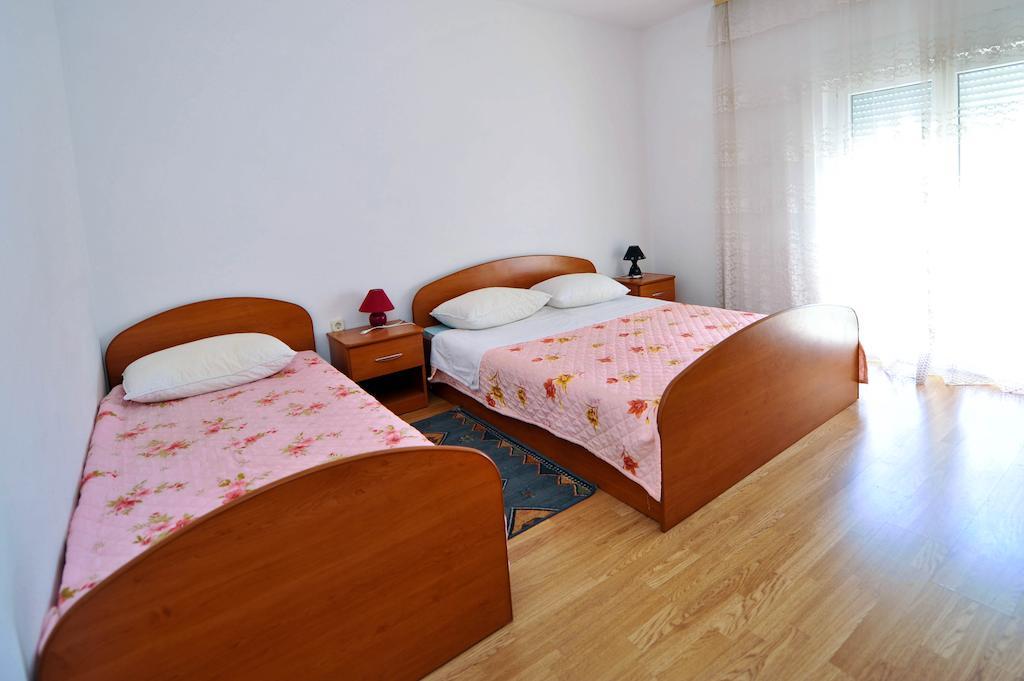 Dorica Dabo Apartamento Novalja Quarto foto